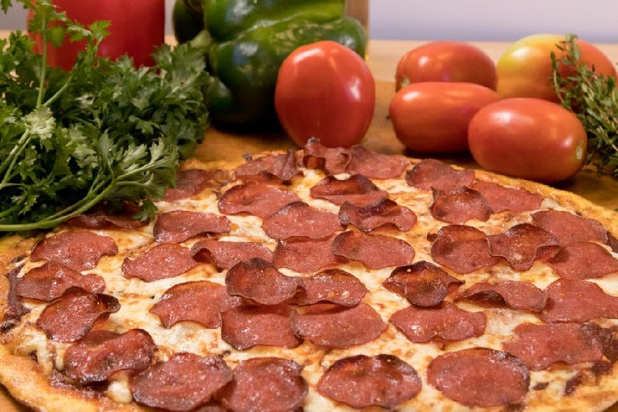 Leckere und frische italienische Pizza bei der Pizzeria Covaccino in Brilon